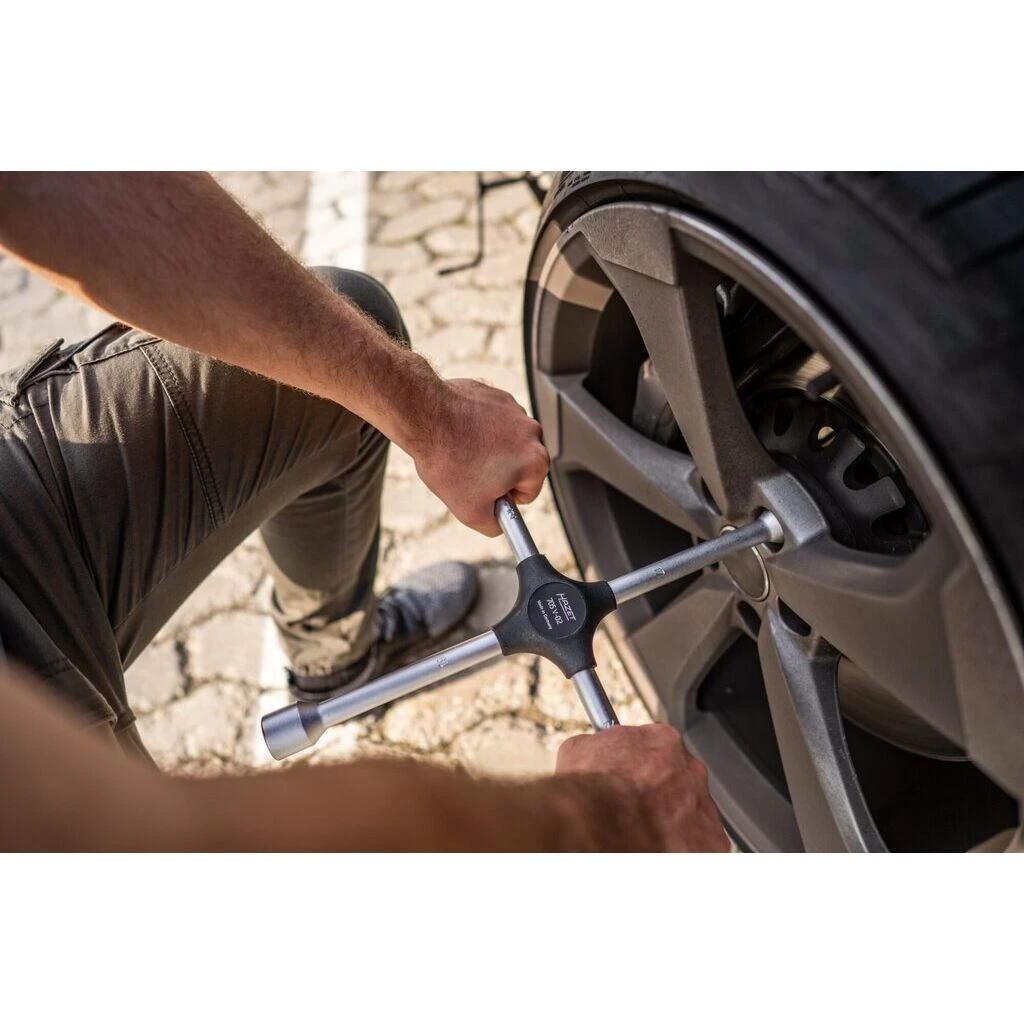 HAZET Kreuzschlüssel Für PKW 17x19x22mmx1/2" 6 HAZET Kreuzschlüssel Für PKW 17x19x22mmx1/2" – Bild 4